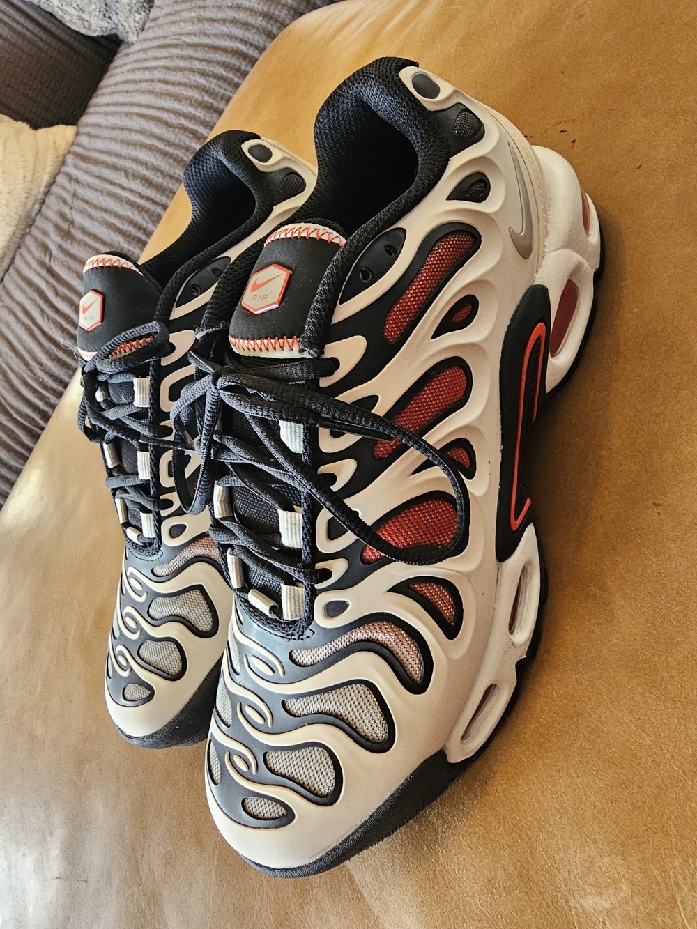 Nike TN Plus Trainers - Black, White & Red Accents Sz. 6.5